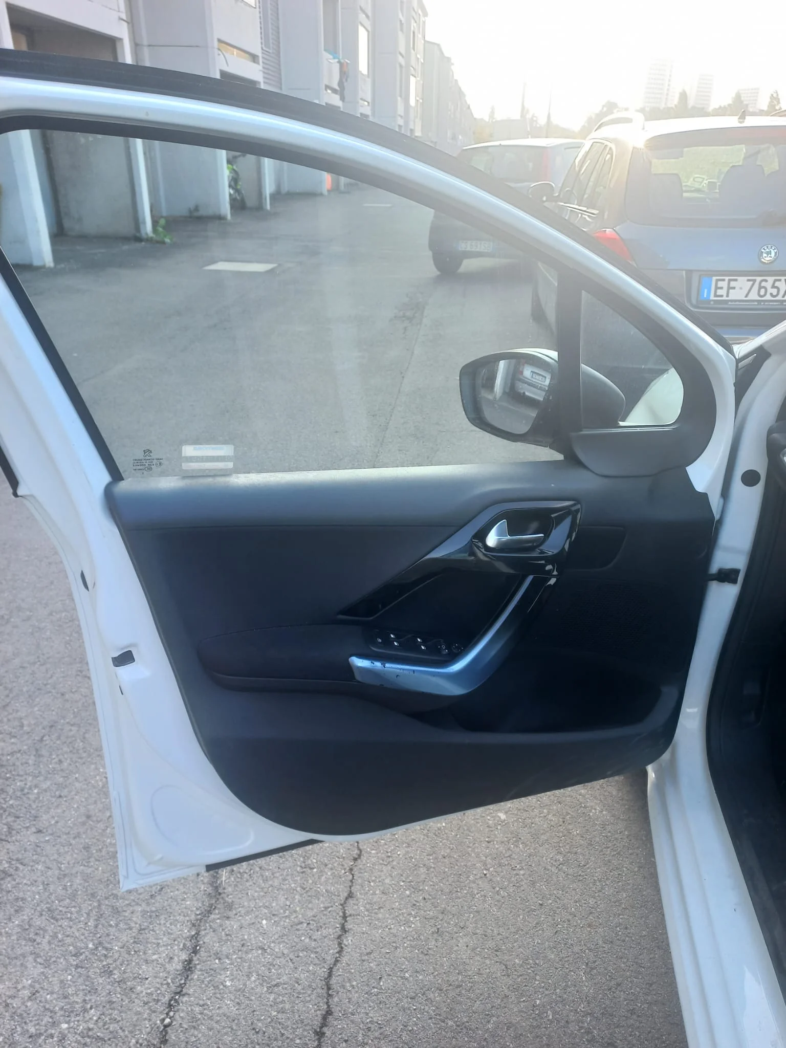 Peugeot 208 1.2 VTi 82 CV Active - foto 12