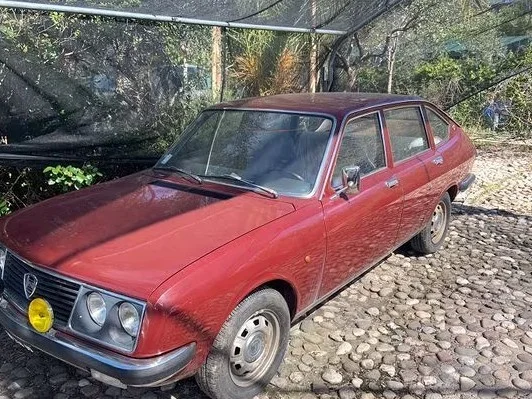 Lancia Beta Berlina - foto 3