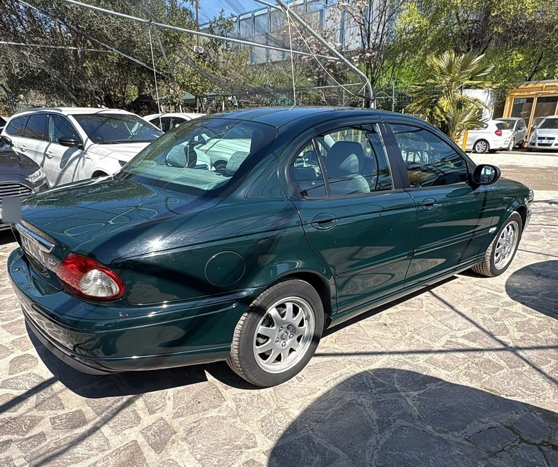 Jaguar X-Type 2.0d Classic - foto 5
