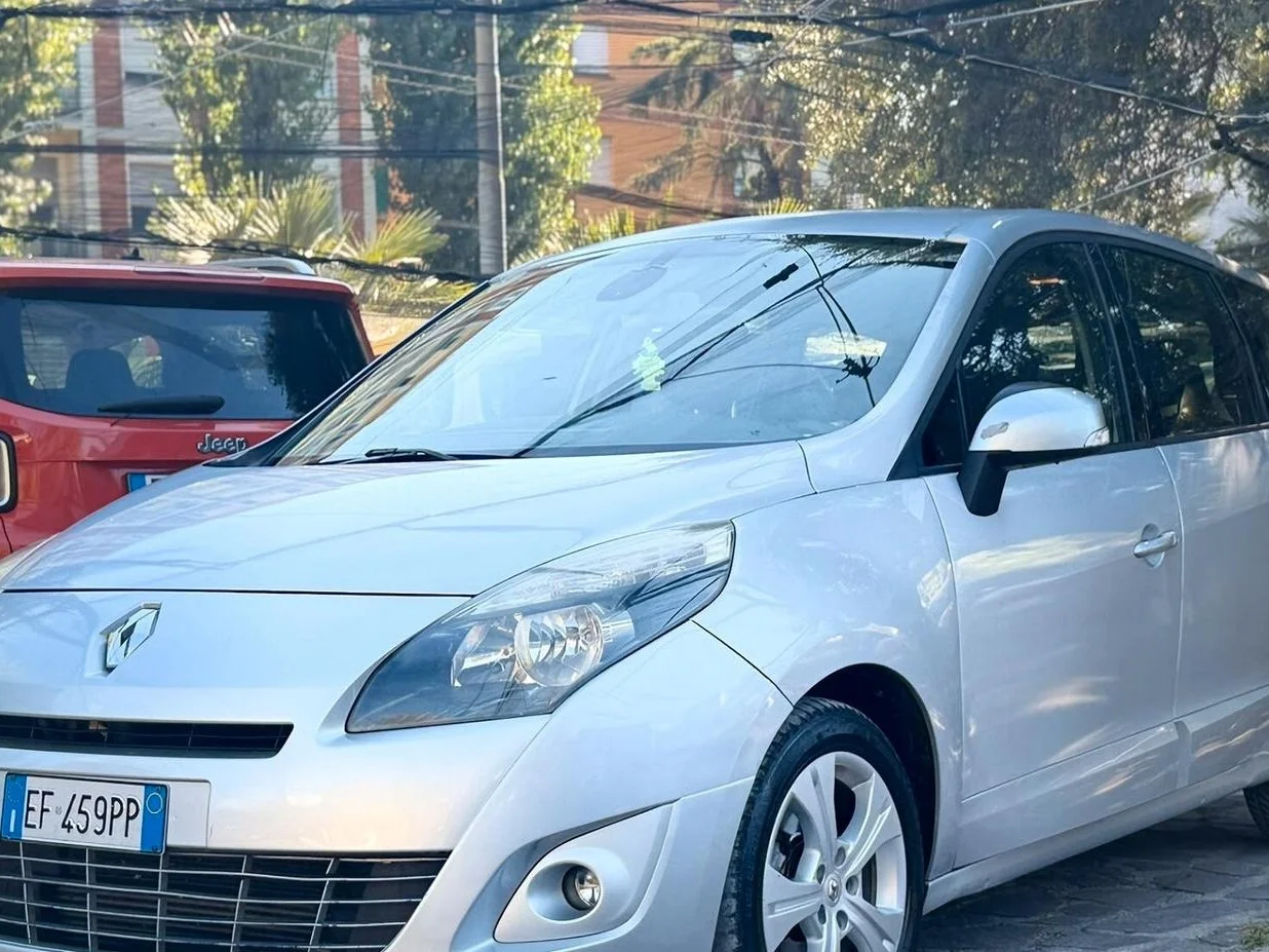 Renault Scenic 1.9 dci Dynamique - foto 1