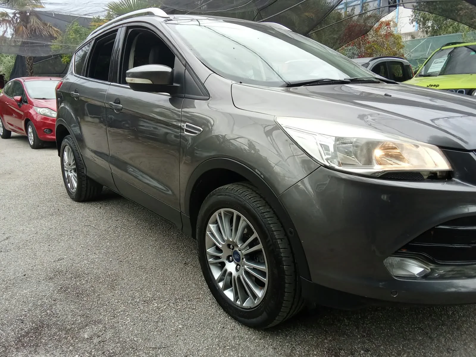 Ford Kuga 2.0 TDCi 140 CV 4WD Titanium - foto 1
