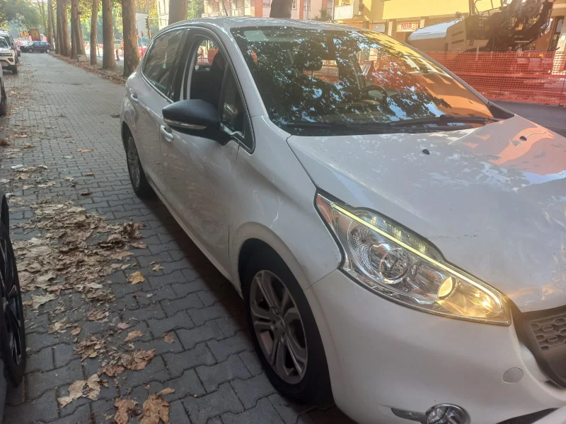 Peugeot 208 1.2 VTi 82 CV Active — foto 2
