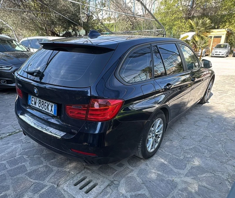 BMW Serie 3 318d Touring xdrive — foto 5