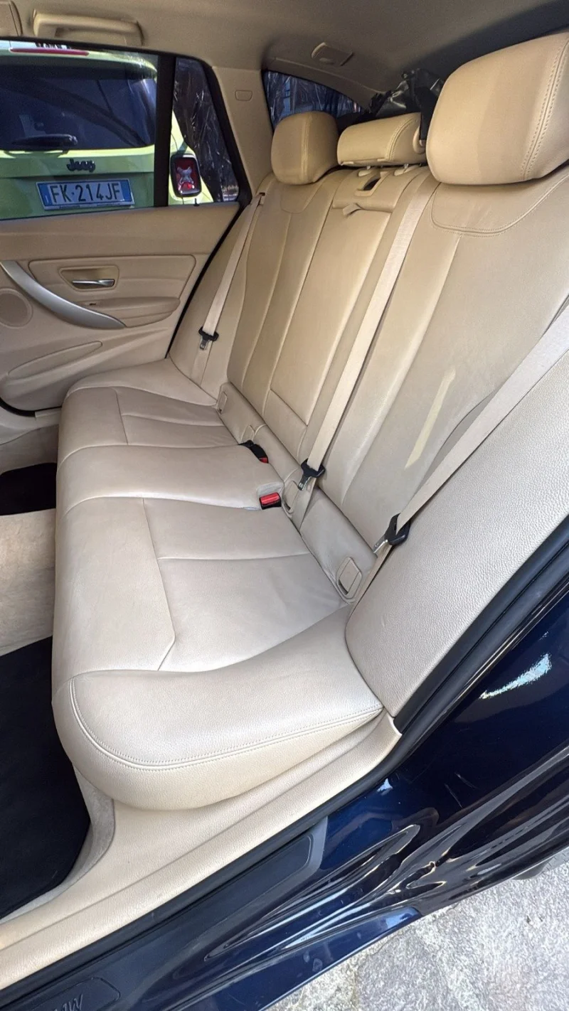 BMW Serie 3 318d Touring xdrive — foto 11
