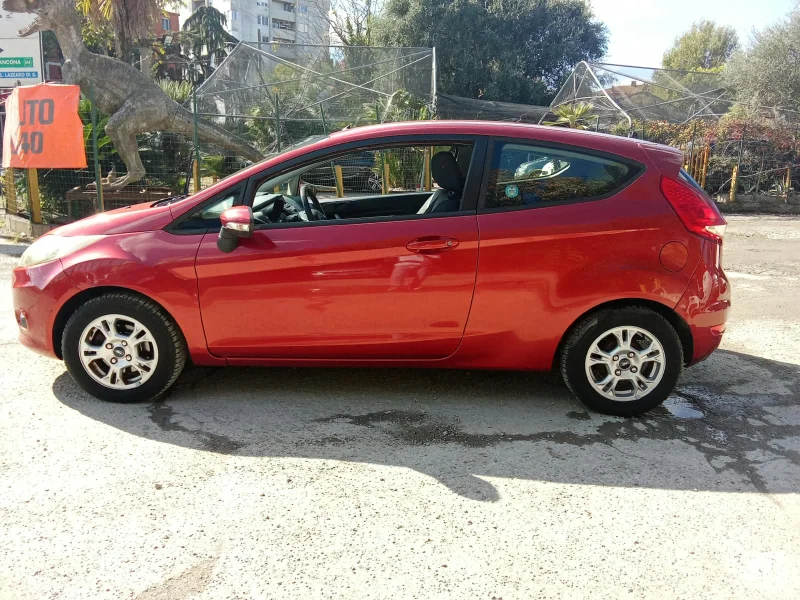 Ford Fiesta 1.4 TDCi 68 CV Plus — foto 5