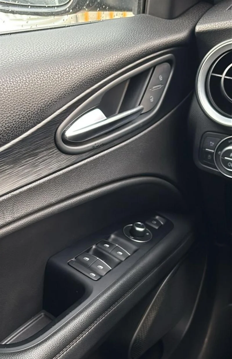Alfa Romeo Stelvio 2.2 Turbodiesel 210 CV Q4 Super — foto 13