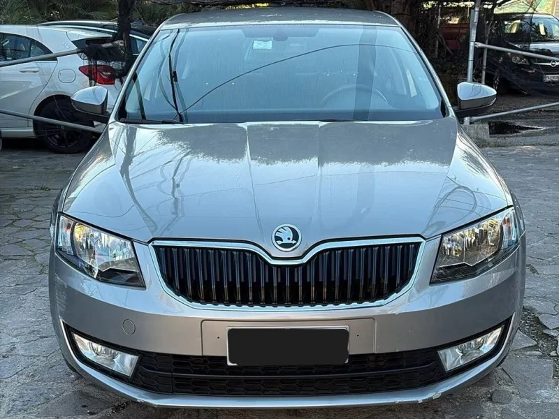 Skoda-Octavia-1028