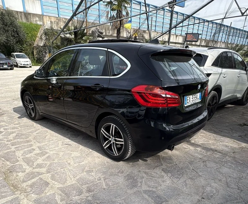 BMW Serie 2 218d Active Tourer Luxury — foto 4