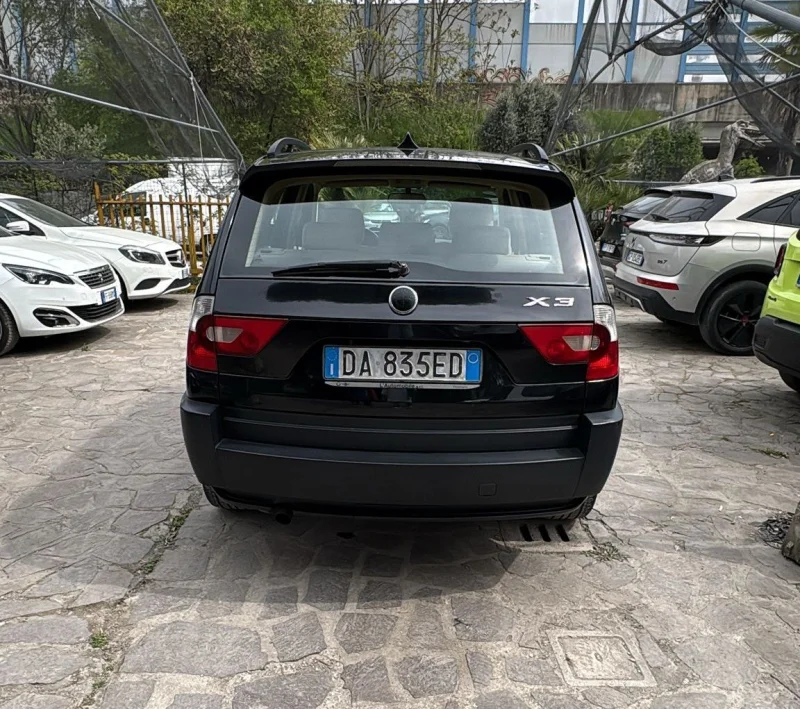 BMW X3 2.0i Attiva — foto 6