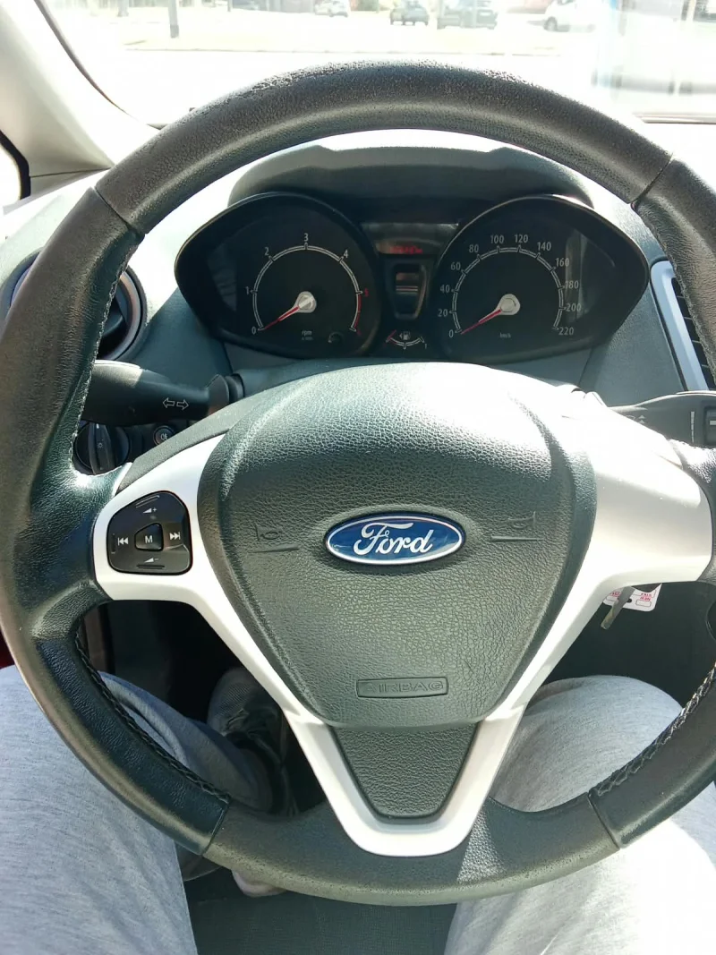 Ford Fiesta 1.4 TDCi 68 CV Plus — foto 16