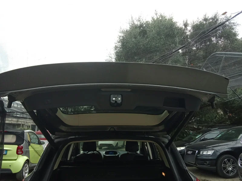 Ford Kuga 2.0 TDCi 140 CV 4WD Titanium — foto 33