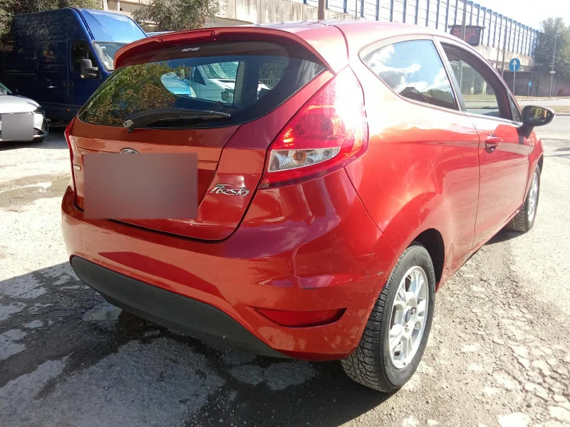 Ford Fiesta 1.4 TDCi 68 CV Plus — foto 7