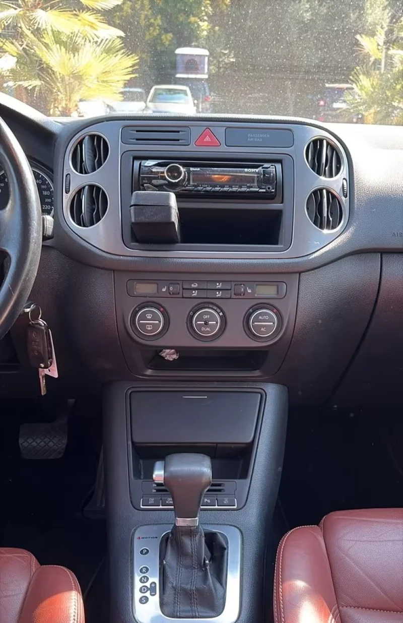 Volkswagen Tiguan 2.0 tsi Sport&Style 4motion tiptronic — foto 9