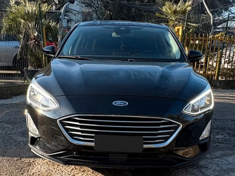Ford-Focus-1040