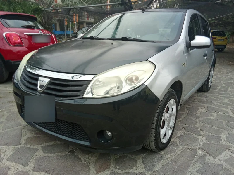 Dacia Sandero 1.4 8v Gpl — foto 1