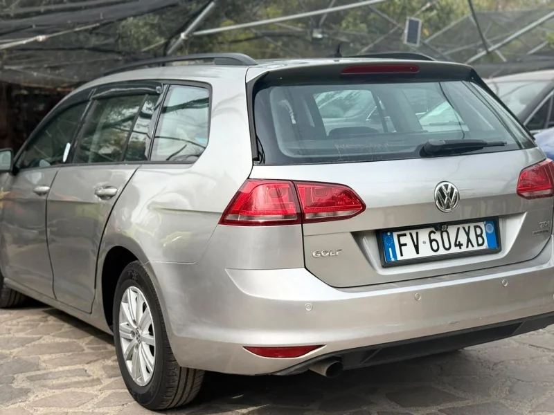 Volkswagen Golf Variant 1.6 tdi Comfortline Business — foto 4